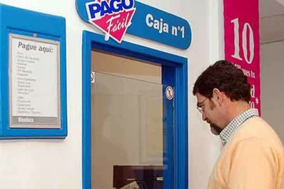 Pago Fácil y Rapipago, en pie de guerra por el 1% que cobrarán los bancos por depósitos en efectivo