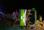 Al menos 19 muertos tras el vuelco de un colectivo en Mendoza
