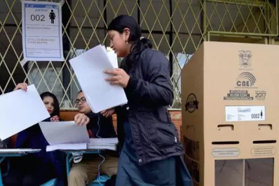 Ecuador celebra comicios para elegir sucesor de Rafael Correa