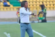 En medio de los cuestionamientos, Junior viajó para disputar la revancha