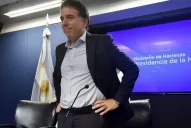 Dujovne afirmó que la economía se “recupera” y prometió más transparencia