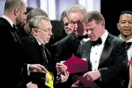 El hombre parecido a Matt Damon es el culpable de todo