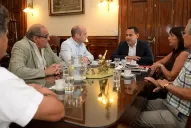 Paritaria docente: el Gobierno convocó a una reunión con los gremios esta tarde