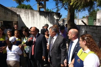 Manzur evitó la confrontación con Alfaro y criticó a la Nación