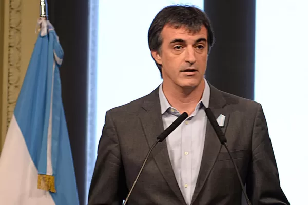 “Las clases comienzan el 6 de marzo”, afirma Bullrich