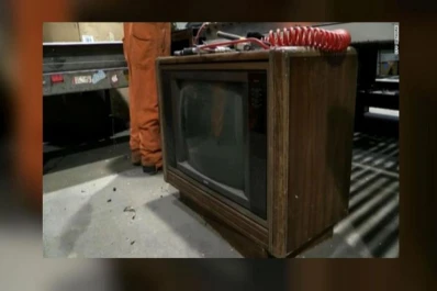 Halló U$S 100.000 en un televisor viejo