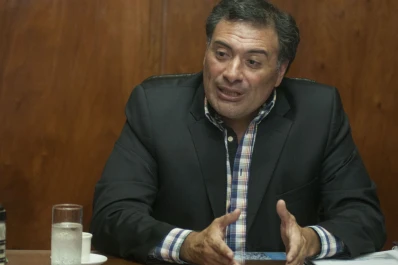 “No me quiero encasillar como oficialista ni opositor”