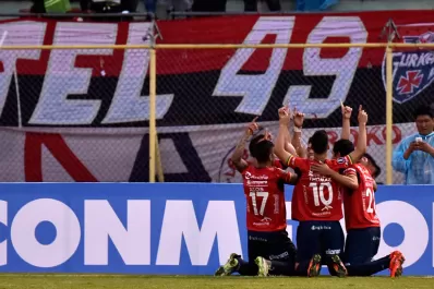 Batacazo boliviano en el Grupo de Atlético