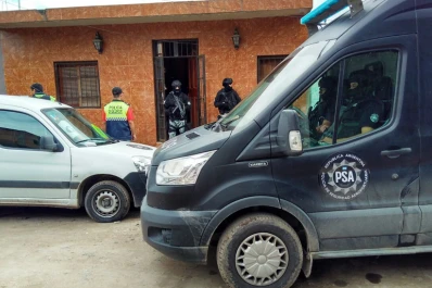 Realizan allanamientos antidrogas en La Bombilla