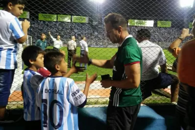 Nueva amistad: los fanáticos brasileños se mezclaron con los Decanos