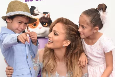 Los hijos de Jennifer López piden cita para pasar tiempo con su mamá