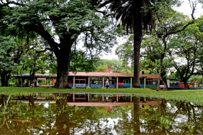 Lo detuvieron en el parque por exhibicionista