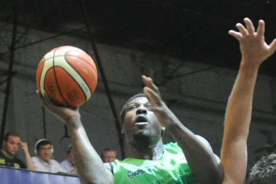 Mitre ganó un partido para el infarto