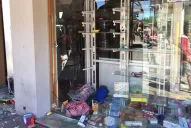 Caos en Olavarría: los fanáticos del Indio están varados y protagonizan saqueos