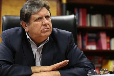 El ex presidente García asegura que el fujimorismo quiso asesinarlo