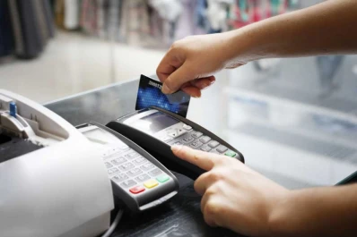 Las ventas con tarjeta cayeron un 30%