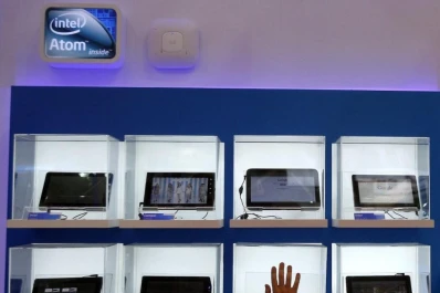 Las computadoras siguen siendo caras
