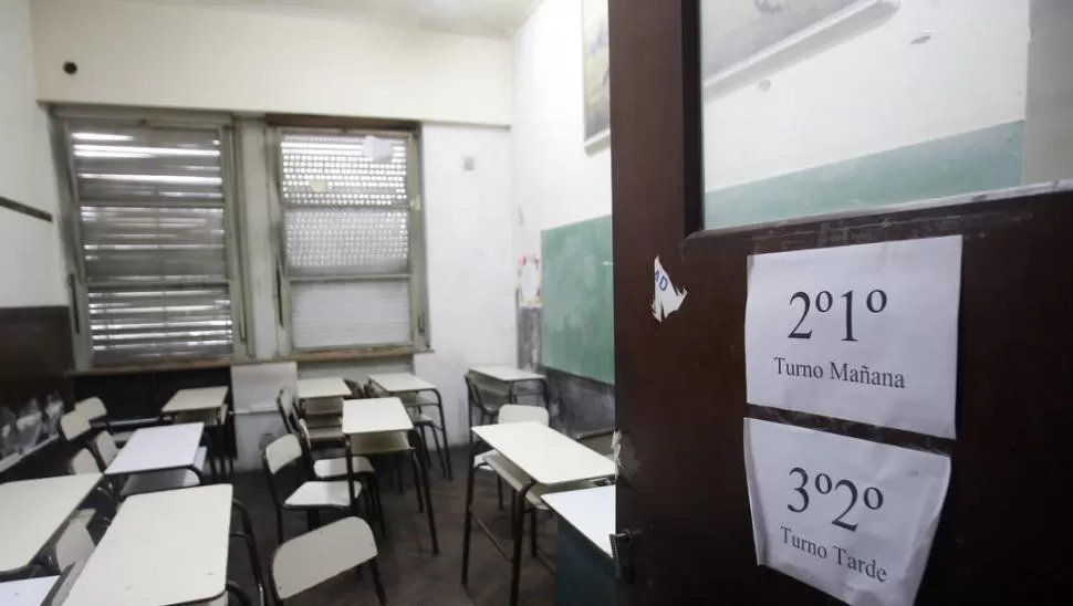 AULAS VACÍAS. La adhesión al paro docente en las escuelas de La Plata fue total: sólo el viernes se dictaron clases.  dyn
