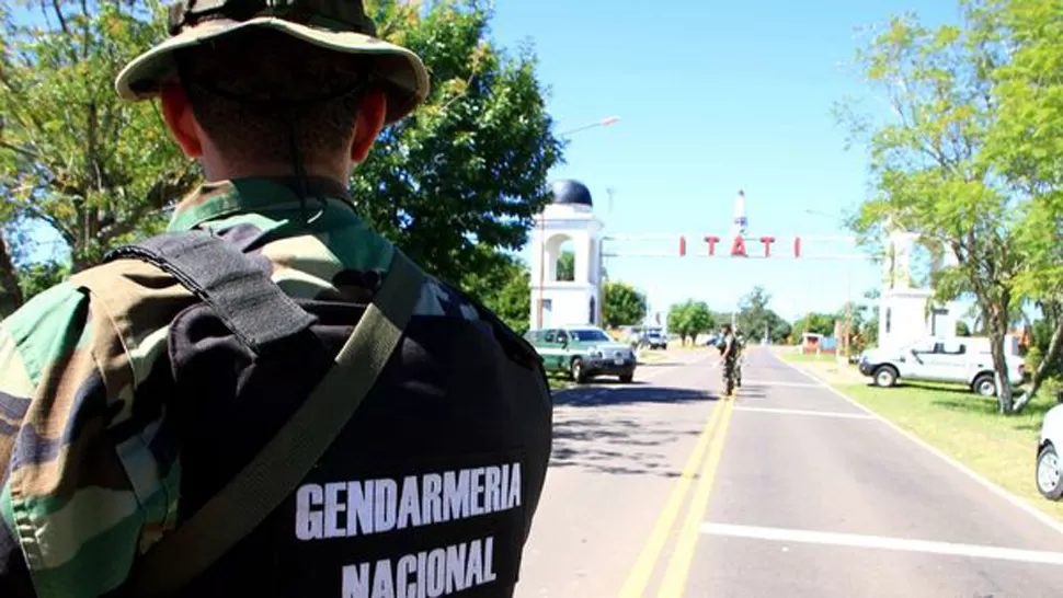PROCEDIMIENTO. Día de la detención del intendente en Itató. FOTO TOMADA DE INFOBAE.COM