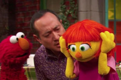 La muppet Julia les enseñará a los chicos cómo es el autismo