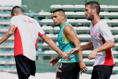 Los suplentes de San Martín golearon a los juveniles de Excursionistas