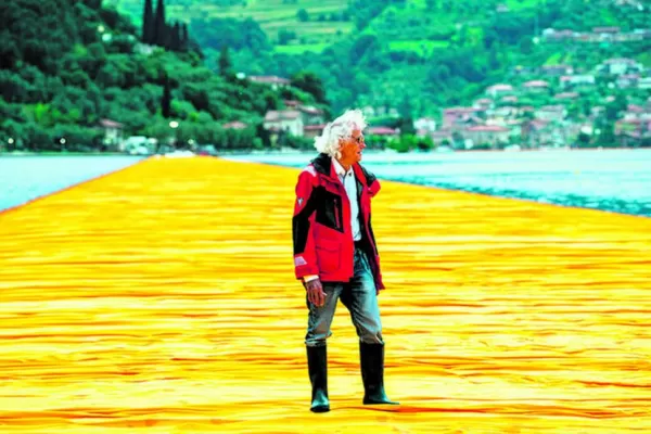 Christo envuelve a Trump