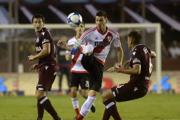 River reaccionó en el segundo tiempo y venció a Lanús