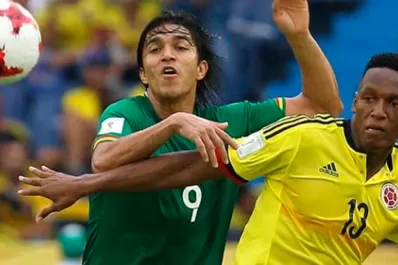 James Rodríguez le dio el triunfo a Colombia, que le mete presión a la Selección Argentina