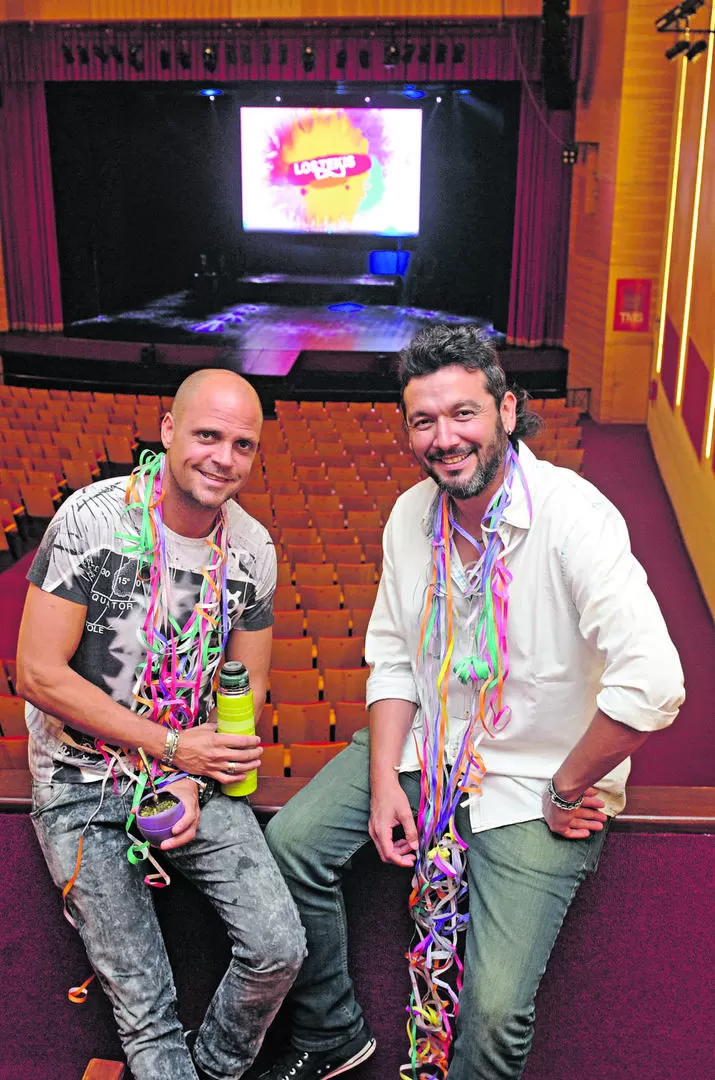ENFIESTADOS. Sebastián López  (derecha) y Mauro Coletti listos para el show que comienza a las 22  la gaceta / foto de Antonio Ferroni