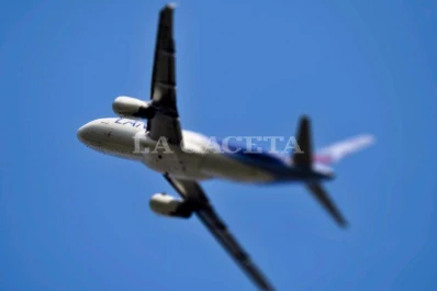 En la Argentina aún no operan las verdaderas aerolíneas low cost