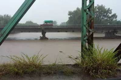 Alerta en localidades del sur: rutas cortadas y anegamientos debido al temporal