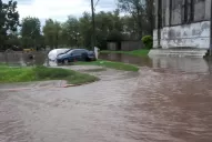Hay decenas de evacuados en el sur tucumano y la mayoría de los caminos quedaron destruidos