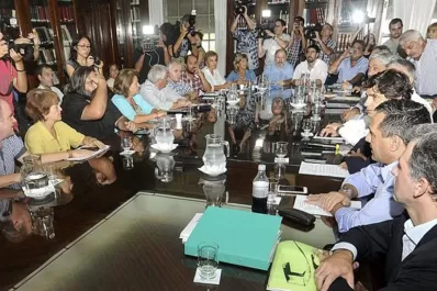 Docentes bonaerenses ratificaron un paro de 48 horas desde mañana