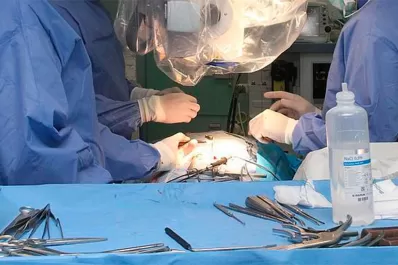Se entregó el médico peruano acusado de la muerte de una mujer