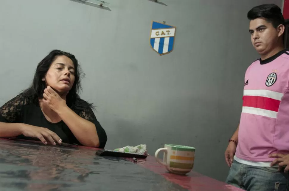 NO SE RECUPERA DEL ASALTO. Vanesa Soria le contó a LA GACETA con lujos de detalles cómo se produjo el ataque que sufrió con su familia. la gaceta / foto de diego aráoz