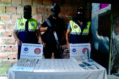 Una madre y sus hijos menores vendían drogas en Las Talitas