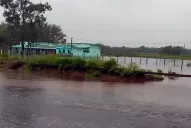 Se complica la situación en La Cocha por la crecida del río San Francisco