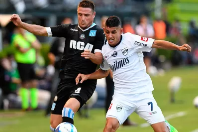 Racing remontó una desventaja de dos goles y derrotó a a Quilmes 3-2