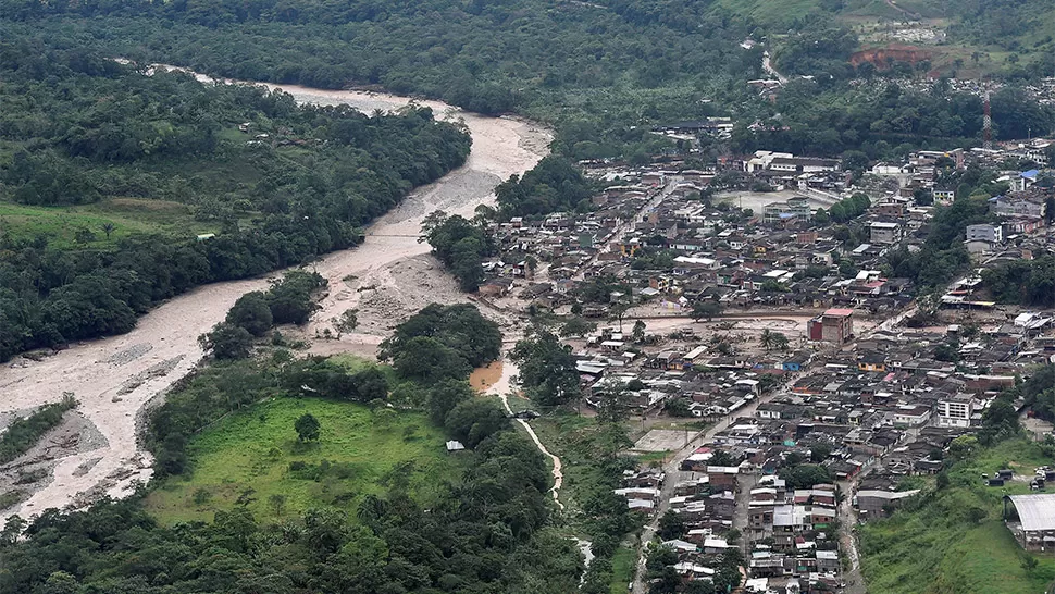 Ya son más de 150 los muertos por el desborde de ríos en Colombia