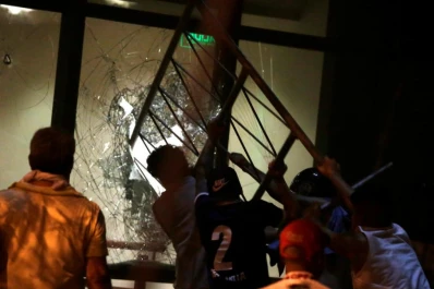 Paraguay: Cartes promete justicia ante la muerte de un joven opositor