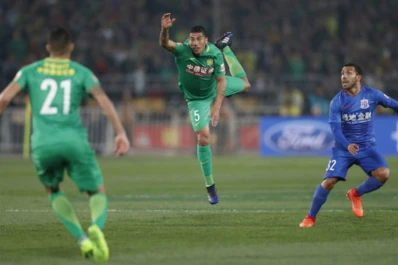 El equipo de Tevez perdió el invicto en la Super Liga China