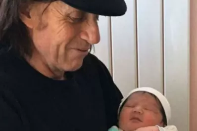 Guillermo Vilas fue papá de un hijo varón a los 64 años