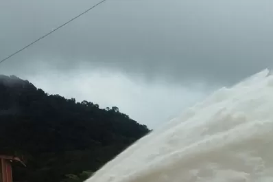 Abrieron válvulas para liberar agua en el dique El Cadillal