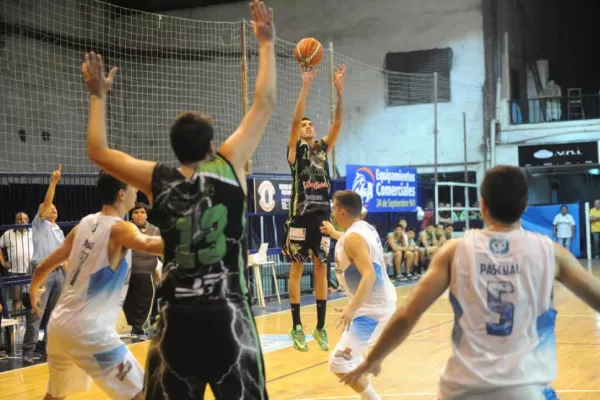 El “Trueno Verde” venció a Hindú en el inicio de la serie