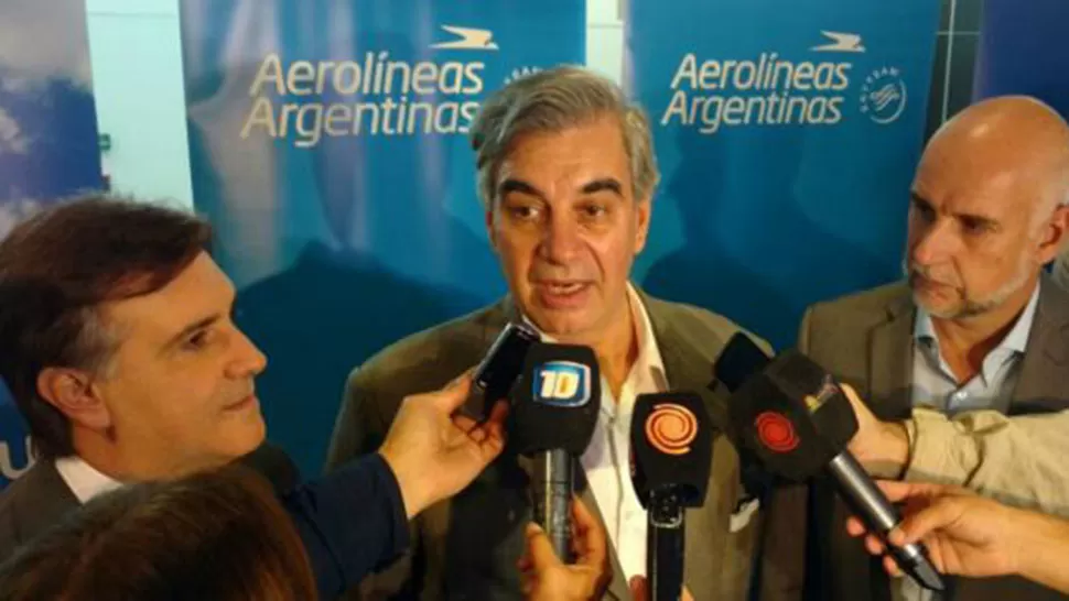 Mario Dell'Acqua, presidente de Aerolíneas Argentinas, durante el acto realizado hoy en Córdoba. FOTO TOMADA DE LAVOZ.COM.AR