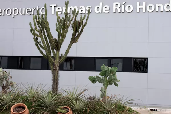 Definen cómo será el traslado de los pasajeros hacia el aeropuerto de Termas de Río Hondo