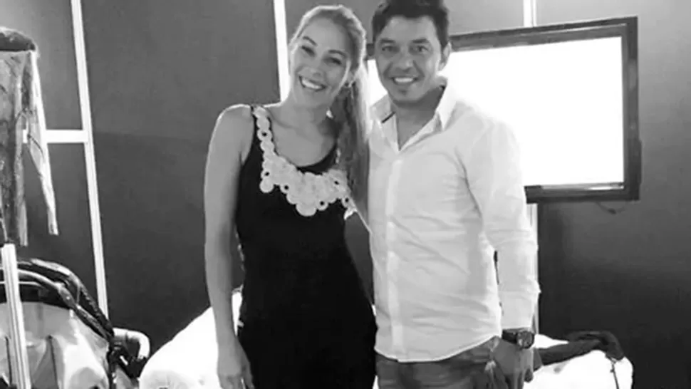 MARCELO GALLARDO Y SU MUJER (SEMANARIO ARGENTINO)