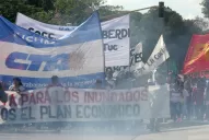 Comercios abiertos, pero calles despobladas