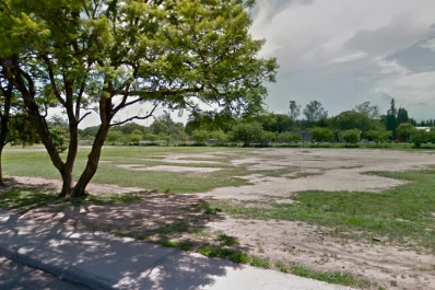 Lo demoraron por no pagar servicios sexuales en el parque 9 de Julio