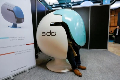 Presentan a E-Bulle, una novedosa silla con conexión virtual